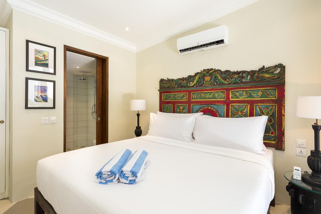 Villa Zak Seminyak Buitenkant foto